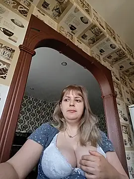 Lady nice cat online show from 5, 6, 2026