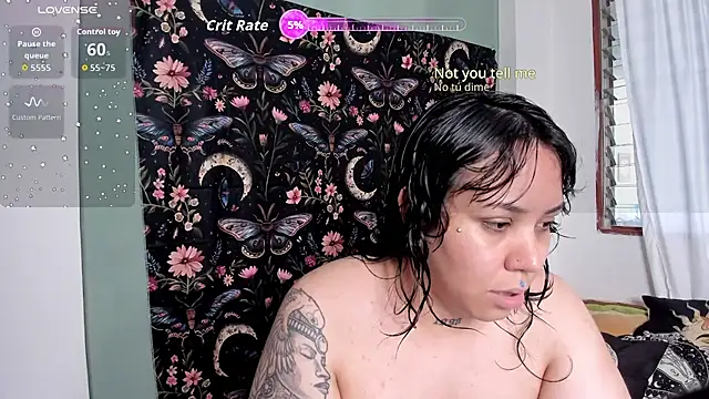 Snapshot of Marinnett11 chatting on 12, 9, 2025 Marinnett11 online show from 12, 9, 2025