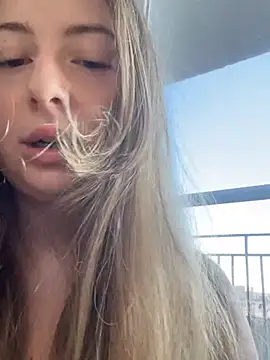 curvyflawless online show from 14, 12, 2024