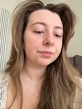 Snapshot of curvyflawless chatting on 5, 3, 2026 curvyflawless online show from 5, 3, 2026