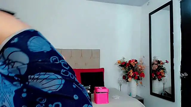 Snapshot of maria_camilacms chatting on 23, 10, 2025 maria camilacms online show from 23, 10, 2025