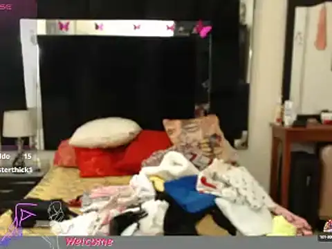 Snapshot of CATRINA-83 chatting on 1, 2, 2025 CATRINA-83 online show from 1, 2, 2025