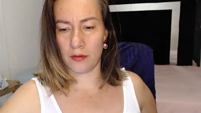 Snapshot of CATRINA-83 chatting on 2, 8, 2026 CATRINA-83 online show from 2, 8, 2026