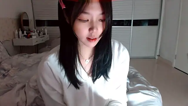 -Lucky Girl online show from 21, 10, 2025