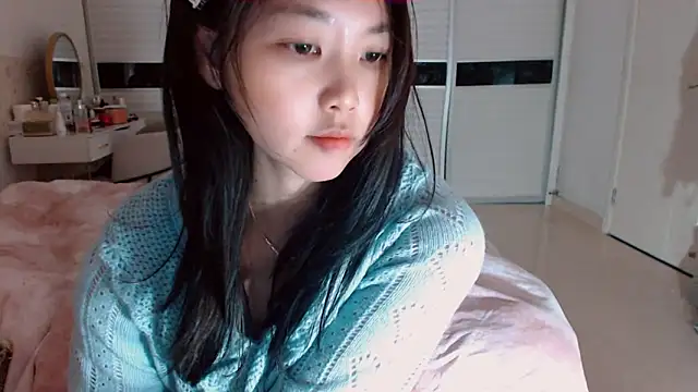 -Lucky Girl online show from 23, 12, 2025