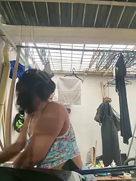 emmyjhonson07 online show from 23, 4, 2026