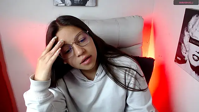 SamanthaRoldaan online show from 28, 1, 2025