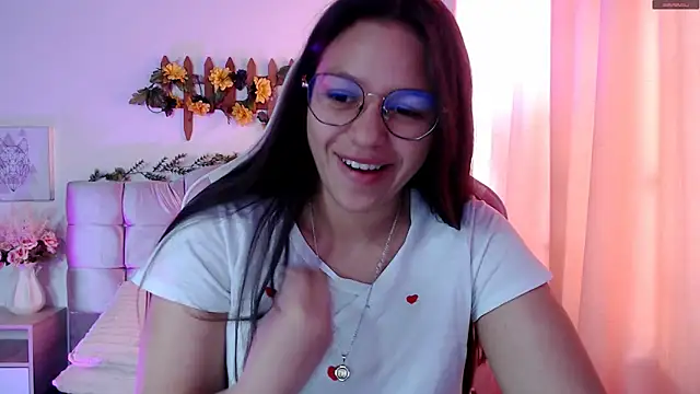 SamanthaRoldaan online show from 16, 9, 2025