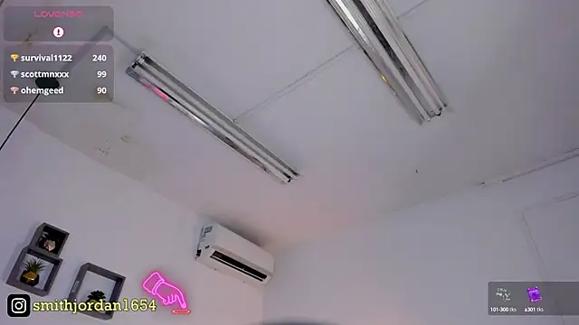 JordanSmiith  online show from 27, 2, 2025