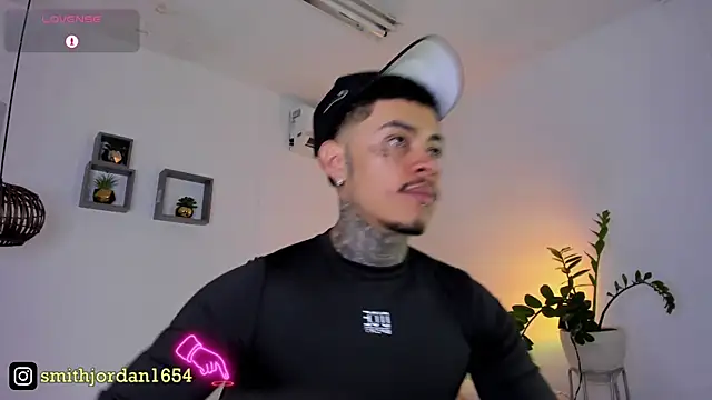 JordanSmiith  online show from 27, 2, 2025