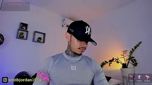 JordanSmiith  online show from 13, 3, 2025