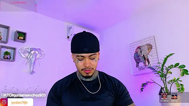 JordanSmiith  online show from 27, 4, 2026