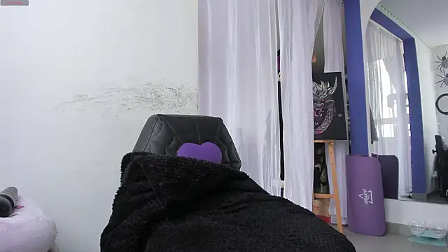 witchviolet online show from 9, 3, 2025