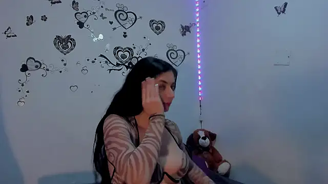 Snapshot of Linisprincehot69 chatting on 31, 5, 2026 Linisprincehot69 online show from 31, 5, 2026