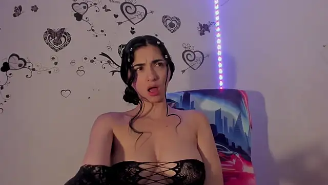 Linisprincehot69 online show from 26, 6, 2026