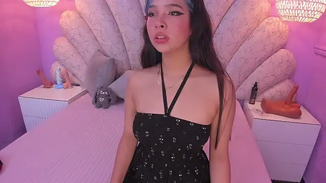 Snapshot of chloe_watson_ chatting on 14, 2, 2025 chloe watson online show from 14, 2, 2025