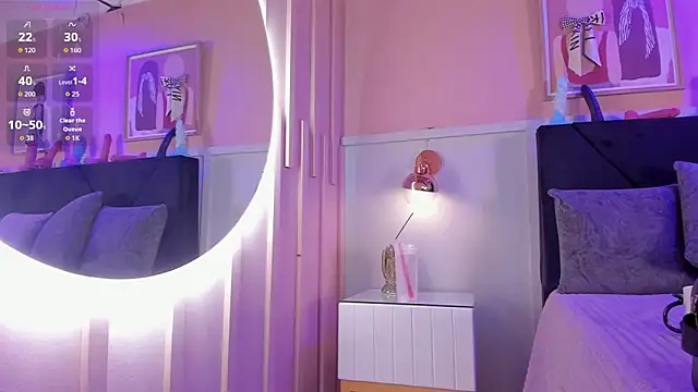 Snapshot of chloe_watson_ chatting on 4, 2, 2026 chloe watson online show from 4, 2, 2026