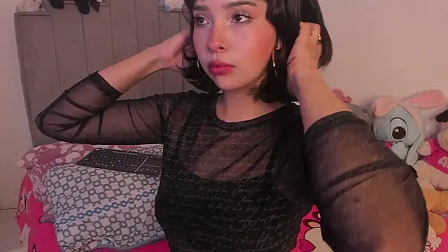 chloe watson  online show from 30, 6, 2026