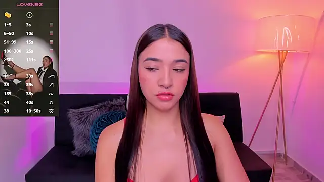 Snapshot of Antonella_Grayy chatting on 14, 5, 2026 Antonella Grayy online show from 14, 5, 2026