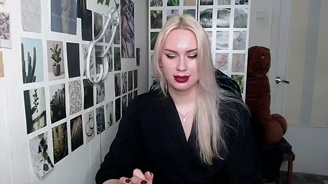 CapriScorpion online show from 21, 11, 2025