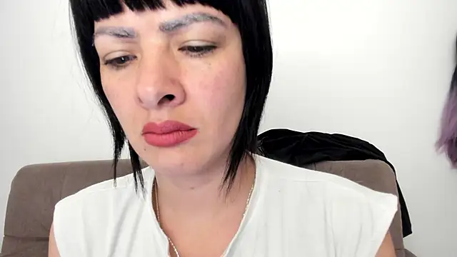 Snapshot of queen_fetish chatting on 22, 1, 2025 queen fetish online show from 22, 1, 2025