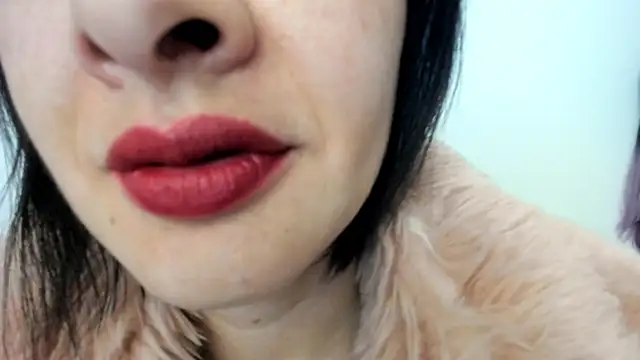 Snapshot of queen_fetish chatting on 24, 1, 2025 queen fetish online show from 24, 1, 2025