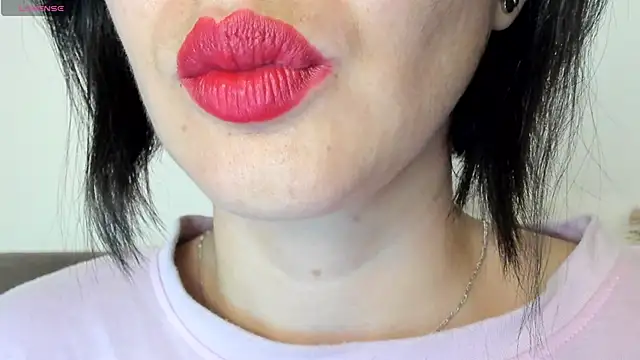 Snapshot of queen_fetish chatting on 12, 2, 2025 queen fetish online show from 12, 2, 2025