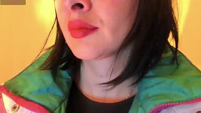 Snapshot of queen_fetish chatting on 5, 10, 2025 queen fetish online show from 5, 10, 2025