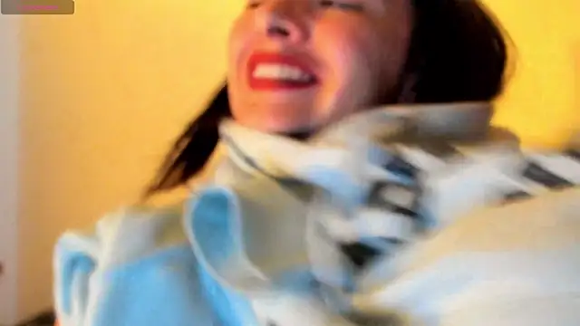 Snapshot of queen_fetish chatting on 29, 10, 2025 queen fetish online show from 29, 10, 2025