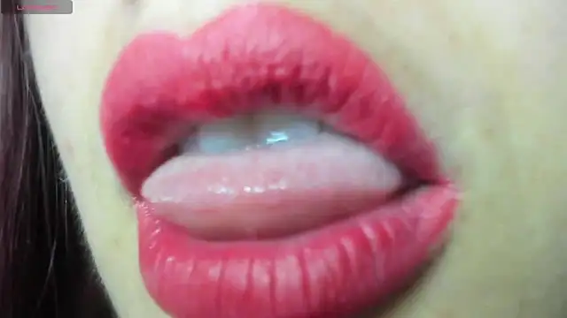 Snapshot of queen_fetish chatting on 4, 2, 2026 queen fetish online show from 4, 2, 2026