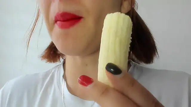 Snapshot of queen_fetish chatting on 25, 2, 2026 queen fetish online show from 25, 2, 2026