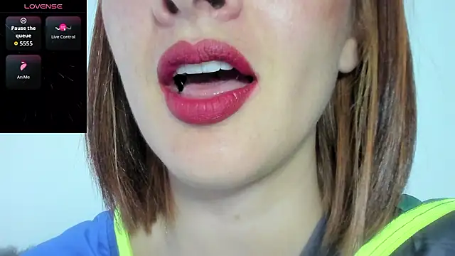 Snapshot of queen_fetish chatting on 12, 3, 2026 queen fetish online show from 12, 3, 2026