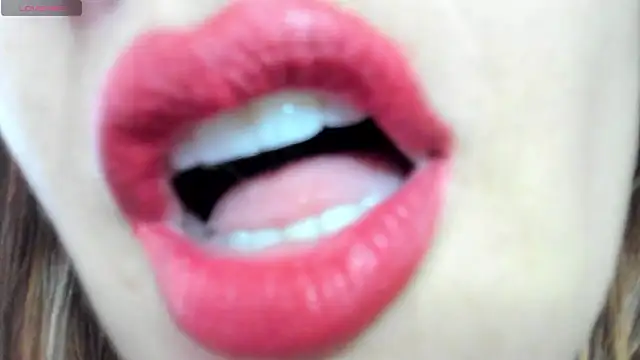 Snapshot of queen_fetish chatting on 14, 3, 2026 queen fetish online show from 14, 3, 2026