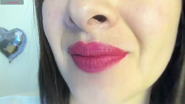 queen fetish online show from 10, 6, 2026