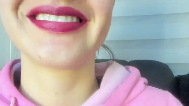 queen fetish online show from 4, 7, 2026