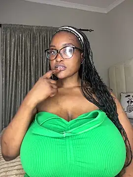 Bustygoddess32 online show from 16, 2, 2026