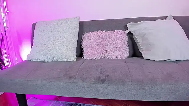 artmiaa online show from 15, 2, 2025