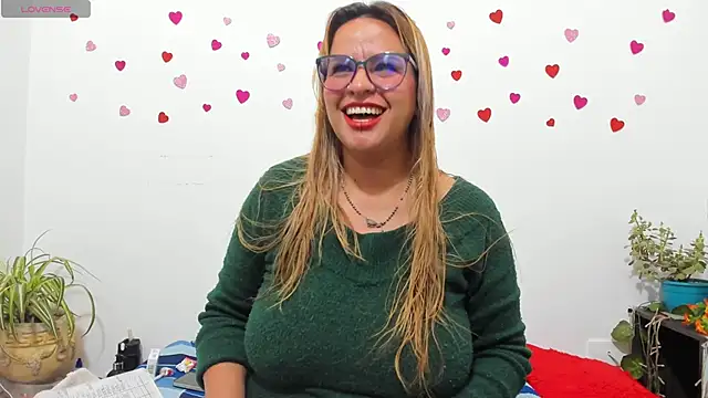 hazel 34 online show from 5, 10, 2025