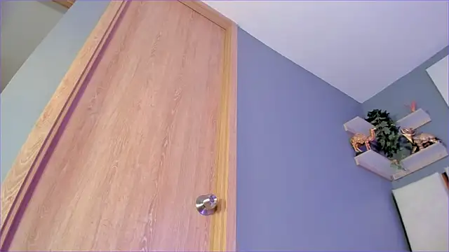 Bambi gurl online show from 25, 4, 2026