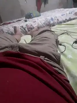 Snapshot of SwiggedThaw chatting on 16, 9, 2025 SwiggedThaw online show from 16, 9, 2025