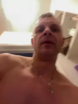 Arthur2288xh online show from 24, 4, 2026