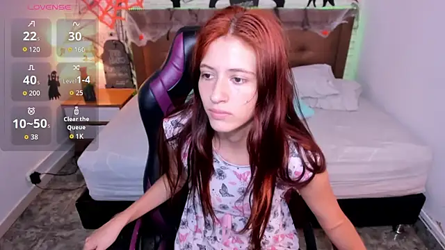 julieth love  online show from 17, 10, 2025