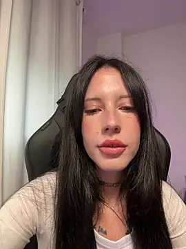 BellaGiaxx online show from 16, 12, 2025