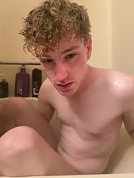 CreamyAustin online show from 22, 9, 2025