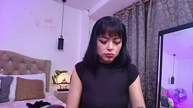 AnnieNasty online show from 12, 3, 2025