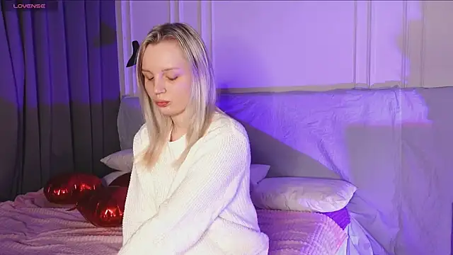 Snapshot of Beatrica_Klein chatting on 12, 2, 2025 Beatrica Klein online show from 12, 2, 2025