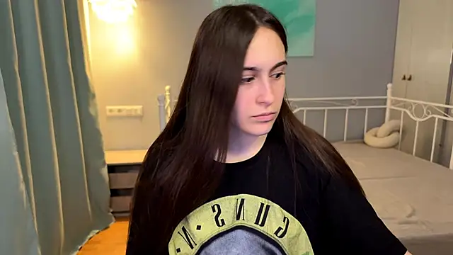 AliceKolltt online show from 19, 6, 2026