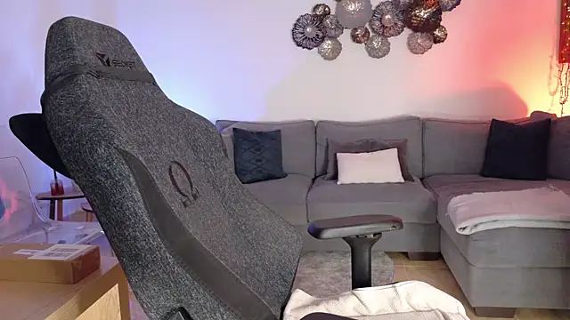 Snapshot of angela_88 chatting on 25, 2, 2025 angela 88 online show from 25, 2, 2025