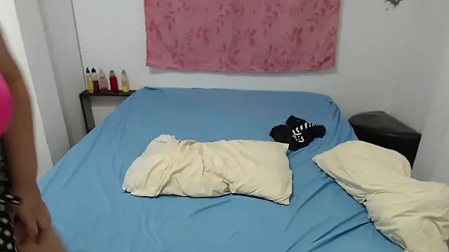 Snapshot of Selena_sweett chatting on 7, 10, 2025 Selena sweett online show from 7, 10, 2025