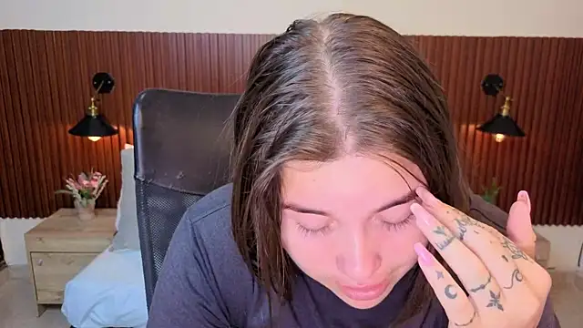 Aabby lee online show from 25, 4, 2026